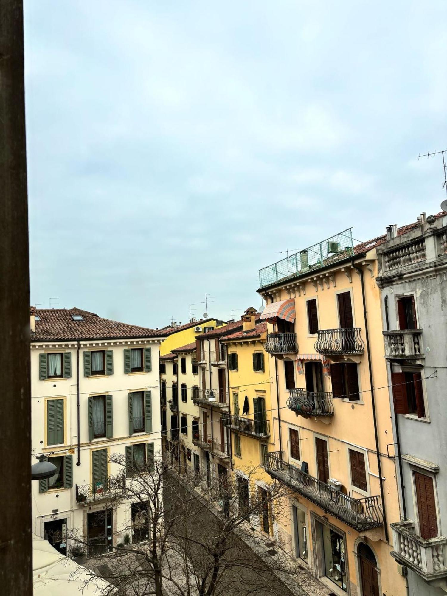 Residenza Pozzani Apartamento Verona Exterior foto